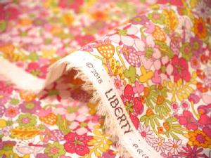 LIBERTY���o�e�B�v�����g�E���Y�^�i���[�����n��Flower Tops��(�t�����[�E�g�b�v�X)3637188-J16A