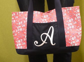 イニシャルトートバッグ